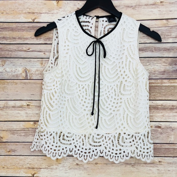 Zara Tops - NWOT- Zara Ivory Lace Crop Top w/ Black Tie